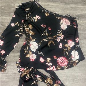 New York & Company One Shoulder Smocked Cuff Floral Blouse. Sz L